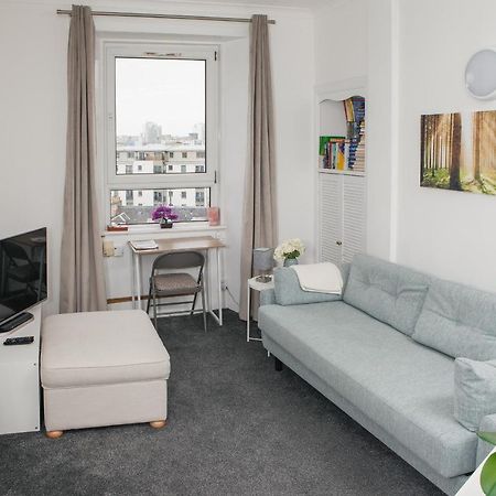 Peaceful Oasis By The Sea Apartment Единбург Екстериор снимка